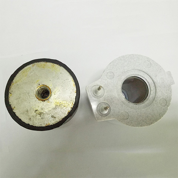 V55-BMC立式注塑機